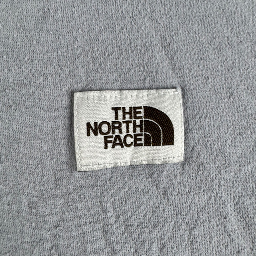 The North Face Mens XL Gray Graphic T-Shirt Short Sleeve Geometric Arc Logo Tee - Picture 5 of 6